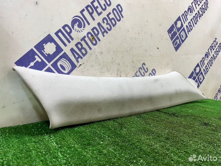 Обшивка стойки передняя правая Ssangyong Rexton