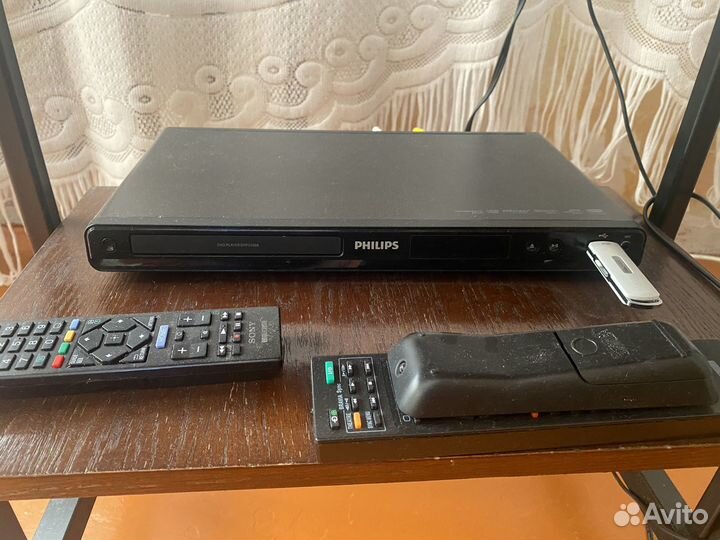 Dvd плеер Philips dvp3550k51