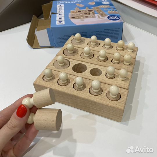 Деревянные цилиндры Монтессори + книги