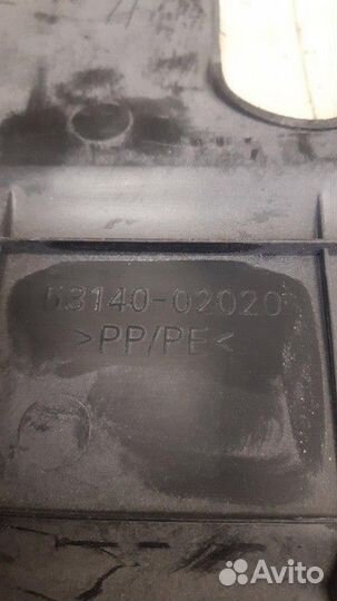 Дефлектор радиатора верхний Toyota Corolla