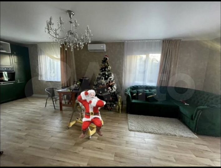 Коттедж 157 м² на участке 6 сот.