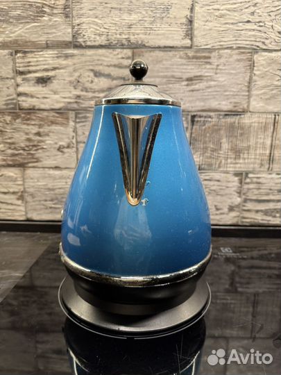 Чайник электрический delonghi