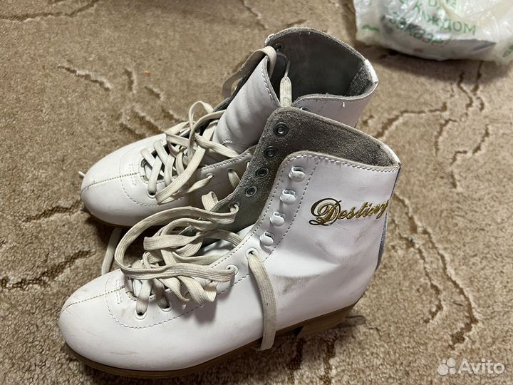 Коньки фигурные 38 размер