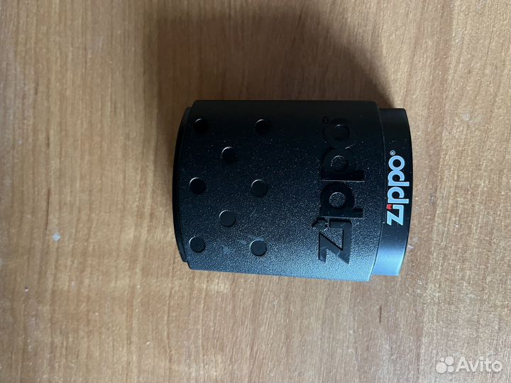 Зажигалка бензиновая zippo