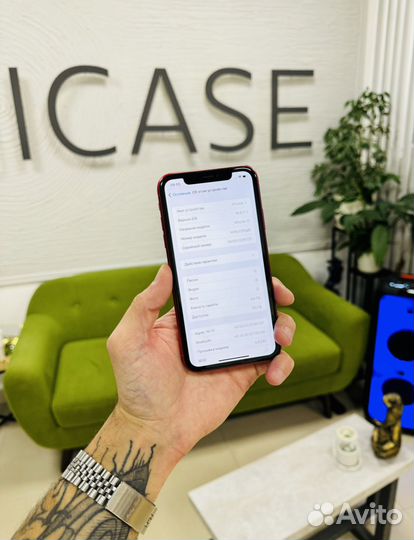 iPhone 11, 64 ГБ