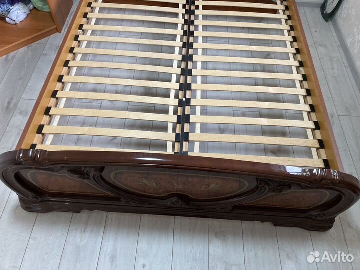 Продам кровать.Спальное место 160х200