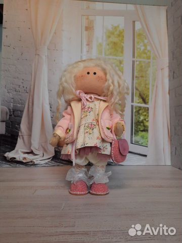 Кукла интерьерная