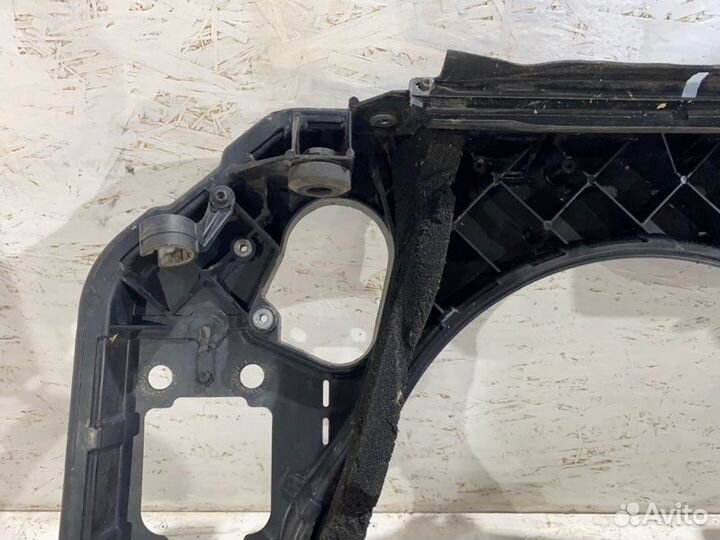 Передняя панель Audi A6 C6 2.0 2008