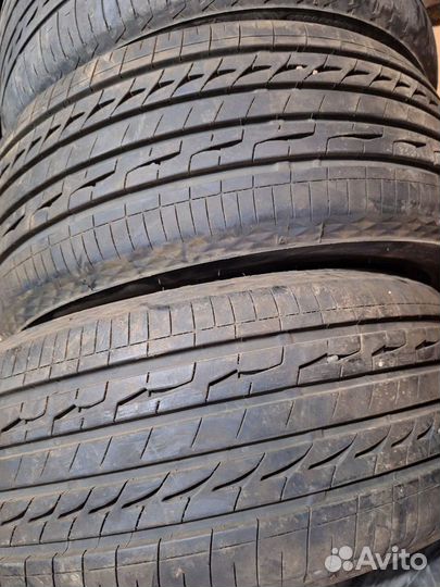 Bridgestone Regno GR-03 215/45 R17