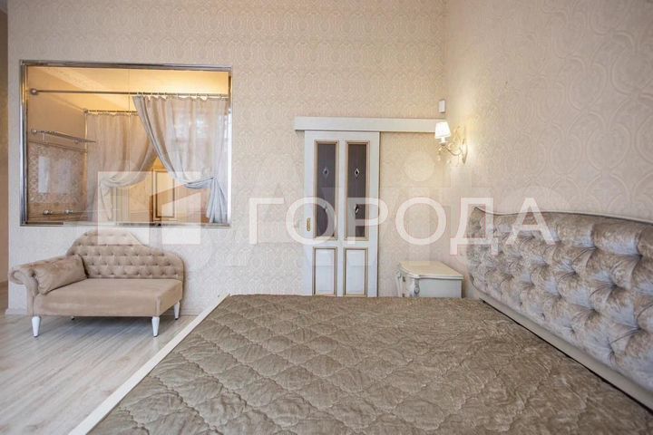 Таунхаус 260 м² на участке 4 сот.