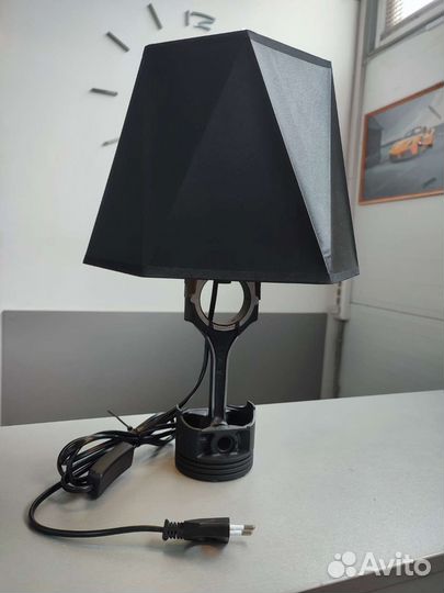 Светильник настольный
