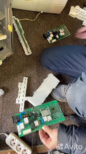 Ремонт стиральных машин/Холодильников /Посудомоек