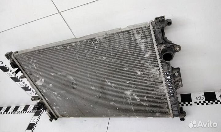 Радиатор охлаждения двигателя Volvo XC60