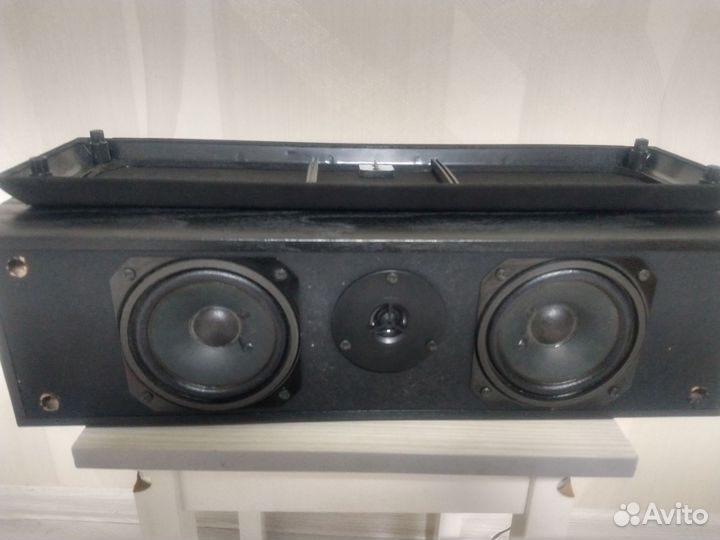 Колонка Yamaha ns-c55 центр