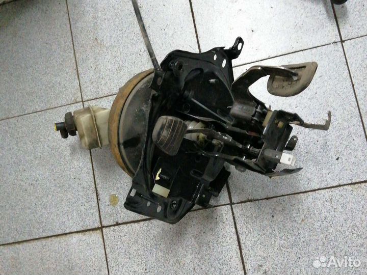 Renault symbol 2 вакуумный усилитель тормозов в сб