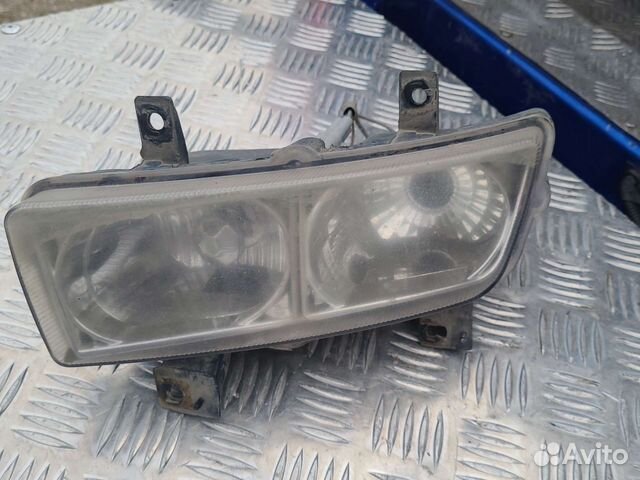 Противотуманная фара Джили Эмгранд ес7