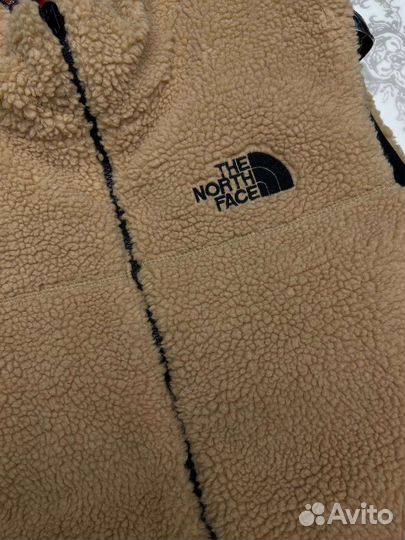 Жилетка мужская двусторонняя tnf