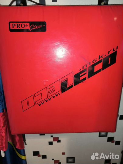 Подушка настенная Leco-Pro, размер 60 х 60 х 15 см