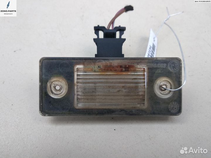 Подсветка номера 6Y0943021E на Skoda Fabia mk2 (5J)