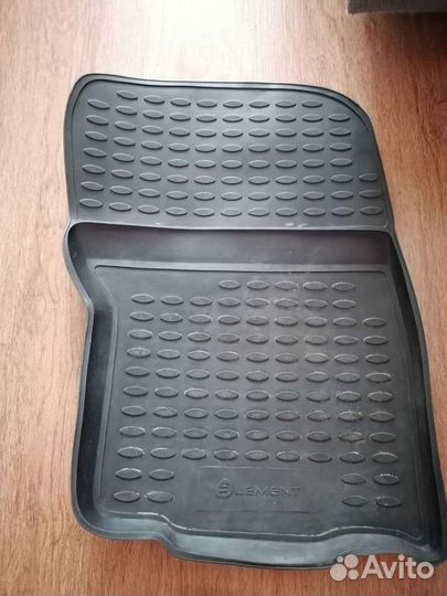 Резиновые коврики от Outlandera