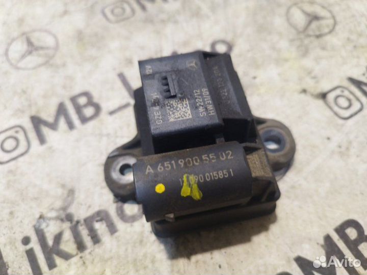 Реле свечей накала Mercedes C-Class W204