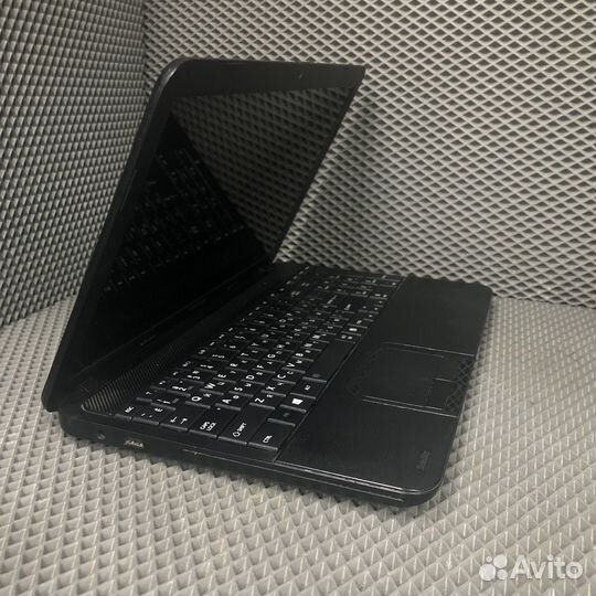 Ноутбук Toshiba Satellite C850-C1K (80673)