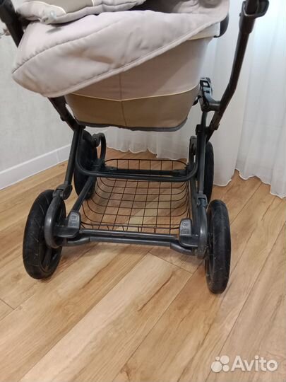 Коляска, люлька Cam,для малыша до 5-8 месяцев