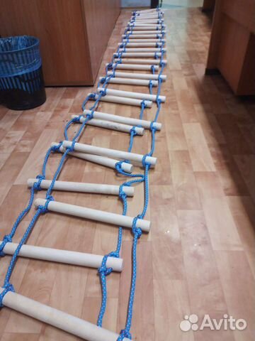 Лестница пожарная спасательная