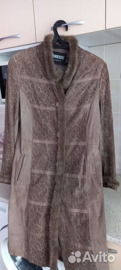 Кожаное женское пальто