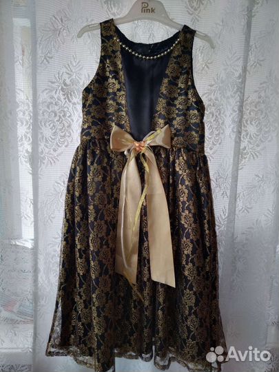 Нарядное платье для девочки