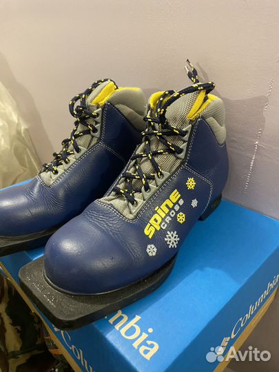 Лыжные ботинки