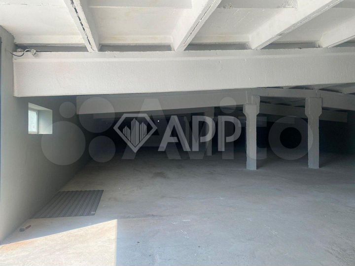 Сдаю складское помещение 1600 м2