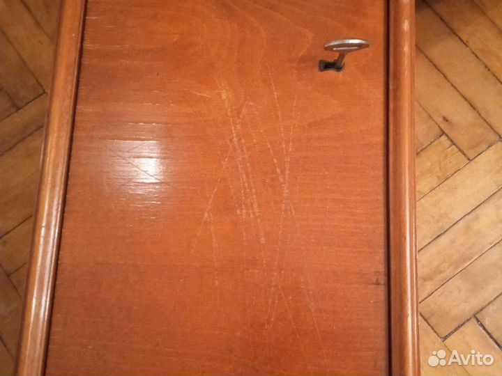 Полка книжная