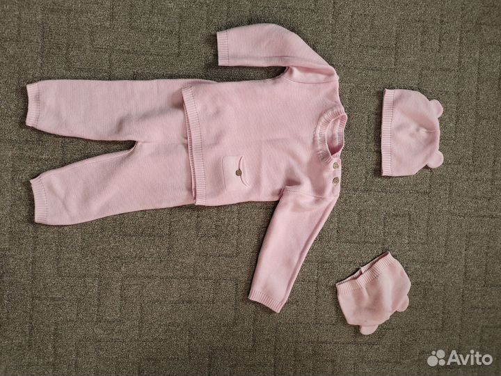 Вязаный комплект