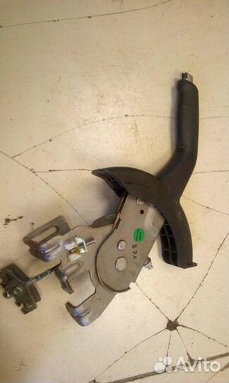 Рычаг стояночного тормоза Hyundai Solaris