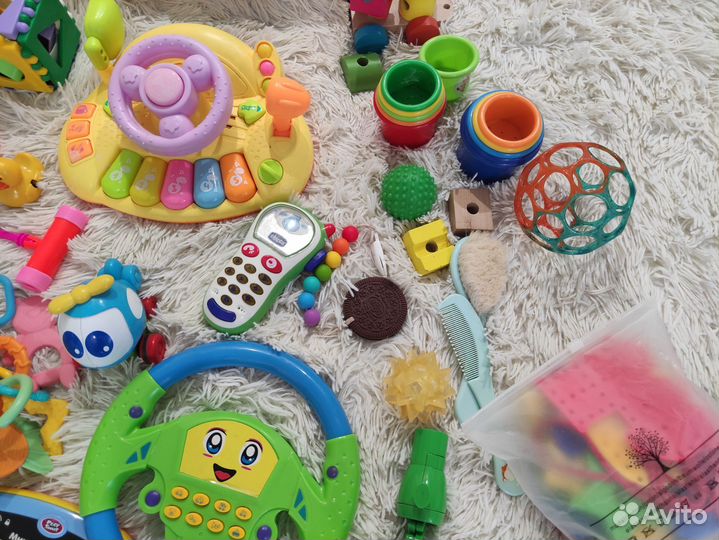 Игрушки для малышей пакетом