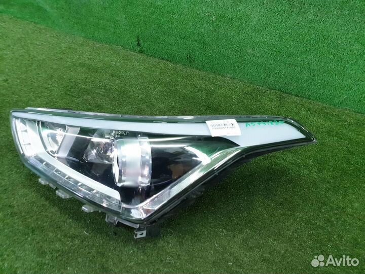 Фара левая Hyundai Creta