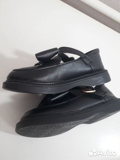 Туфли для девочки 29 размер черные