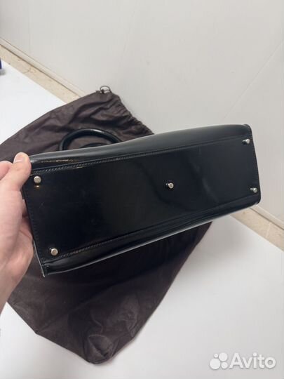 Сумка Coccinelle лакированная