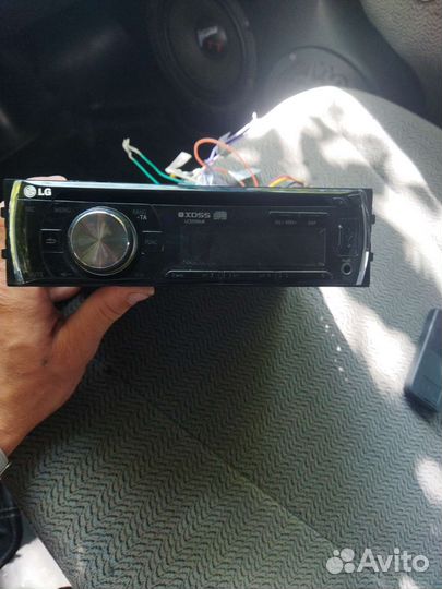 Магнитола LG