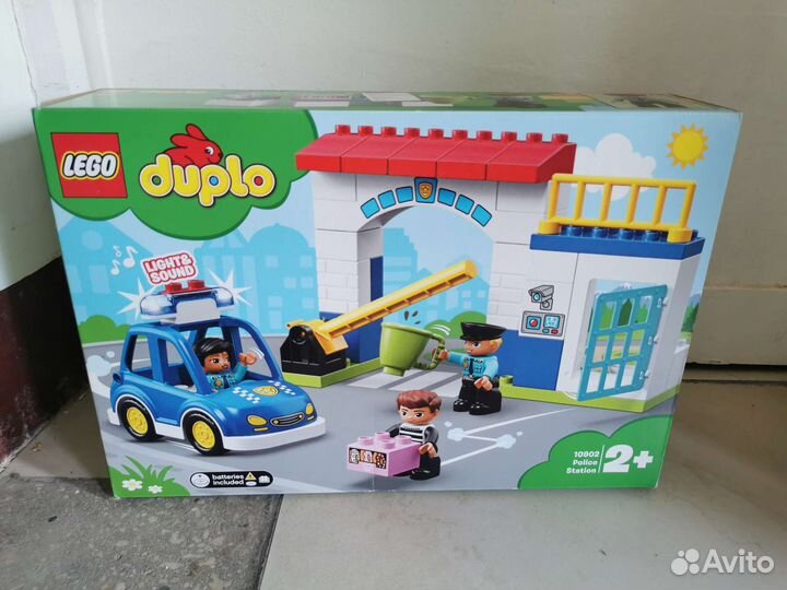 Lego duplo 10902 Полицейский участок