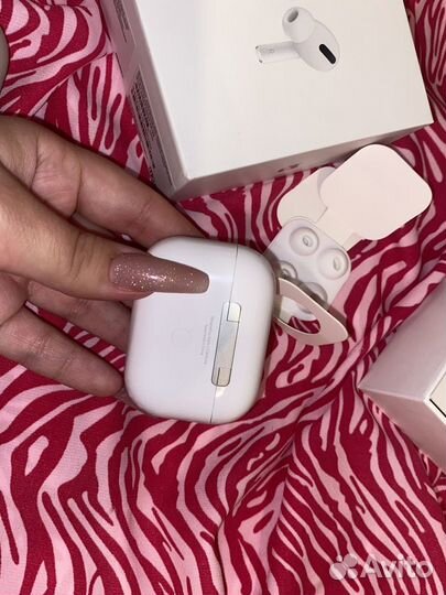 Беспроводные наушники apple airpods pro