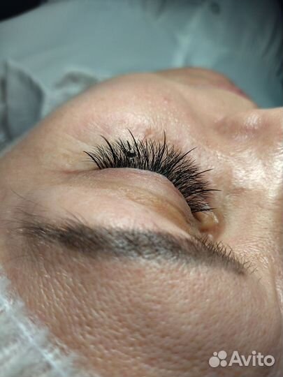 Наращивание ресничек
