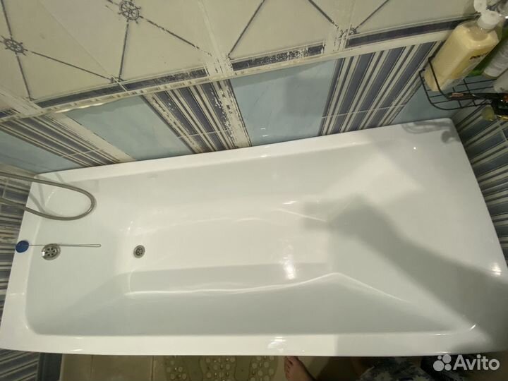 Ванна акриловая 160х70