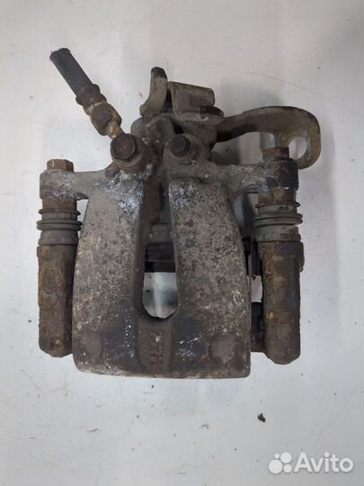 Суппорт Honda Civic, 2005