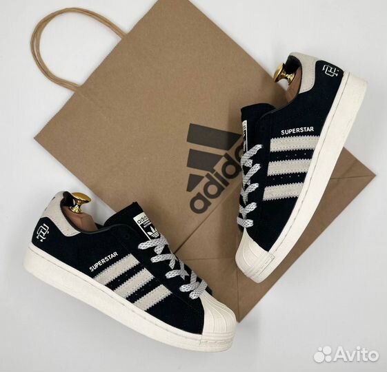 Кроссовки женские Adidas Superstar