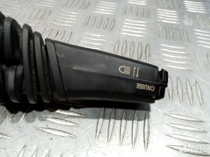 Б/У Переключатель поворотов подрулевой#001