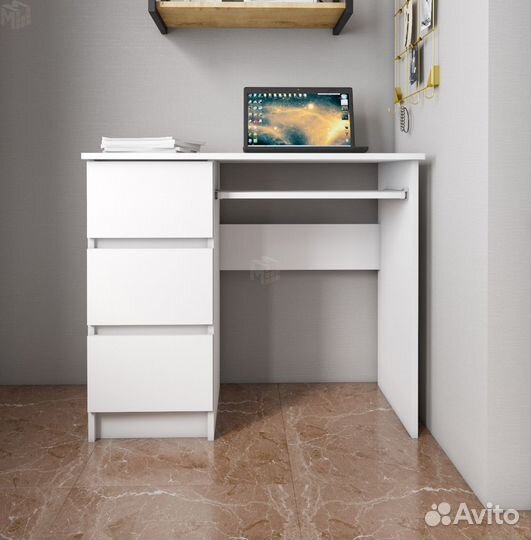 Письменный стол 