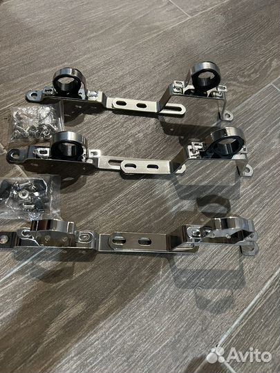 Крепление для коллектора отопления