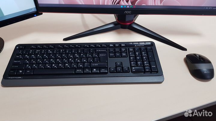 Комплект клавиатура и мышь